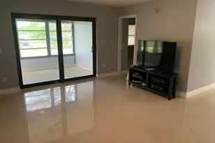 125 Lake Nancy Dr, West Palm Beach, FL 33411 - Photo 14
