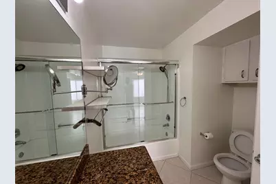 815 W Boynton Beach Boulevard #16-104, Boynton Beach, FL 33426 - Photo 6