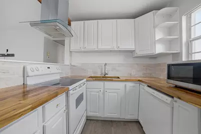 32 Fanshaw A #32, Boca Raton, FL 33434 - Photo 12