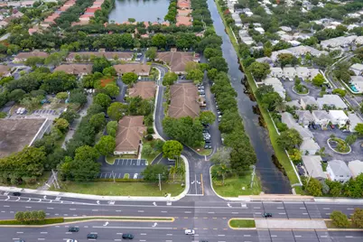 102 NW 100th Avenue, Plantation, FL  - Photo 24