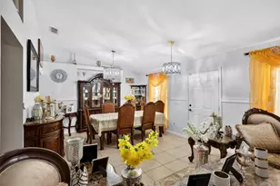 372 NW Hogan St, Port Saint Lucie, FL 34983 - Photo 6