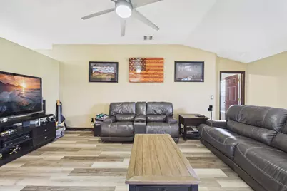 567 Mimosa Street SW, Palm Bay, FL 32908 - Photo 20