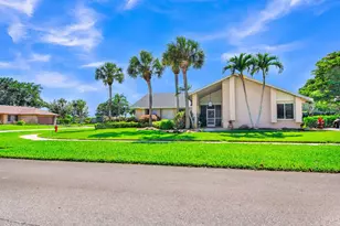 18375 104th Terrace S, Boca Raton, FL 33498 - Photo 2