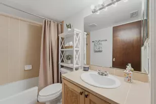 1700 Presidential Way, West Palm Beach, FL 33401 - Photo 18