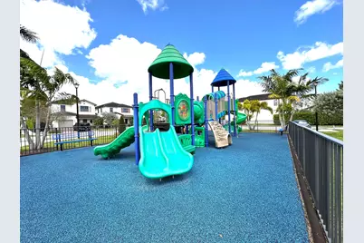 9326 W 33rd Lane, Hialeah, FL 33018 - Photo 34
