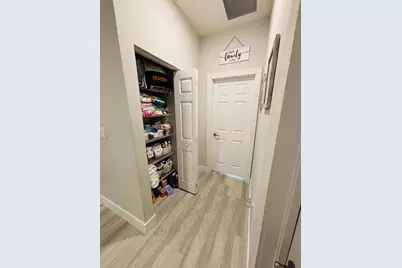 9326 W 33rd Lane, Hialeah, FL 33018 - Photo 20