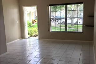 23 Whitehead Cir, Weston, FL 33326 - Photo 2
