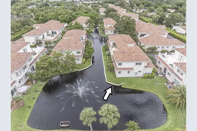 524 7th Square #101, Vero Beach, FL 32962 - Photo 1