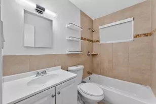 540 NE 58th St, Oakland Park, FL 33334 - Photo 10