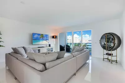 1 S Palmway Unit #404, Lake Worth Beach, FL 33460 - Photo 4