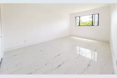 588 Trace Circle #104, Deerfield Beach, FL 33441 - Photo 12