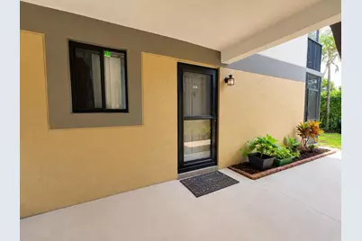 588 Trace Circle #104, Deerfield Beach, FL 33441 - Photo 2
