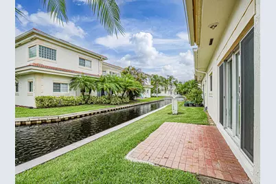 524 7th Square #101, Vero Beach, FL 32962 - Photo 24
