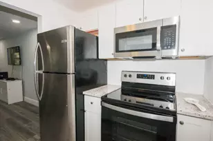 149 West Ct, Royal Palm Beach, FL 33411 - Photo 2