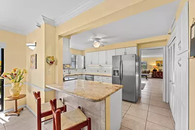 372 Golfview Road #101, North Palm Beach, FL 33408 - Photo 6