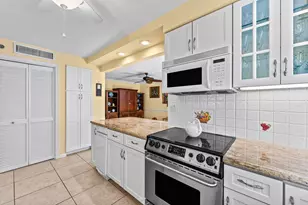 372 Golfview Rd, North Palm Beach, FL 33408 - Photo 8