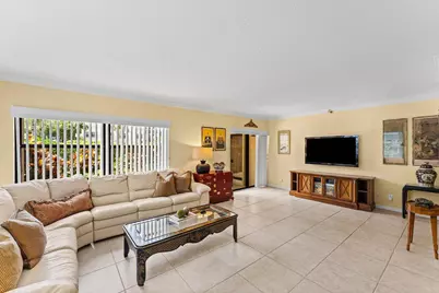 372 Golfview Road #101, North Palm Beach, FL 33408 - Photo 18