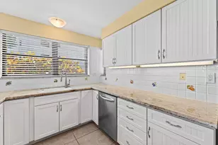 372 Golfview Rd, North Palm Beach, FL 33408 - Photo 8