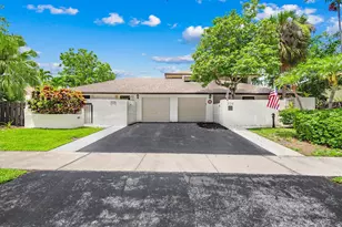 378 SW 28th Ave, Delray Beach, FL 33445 - Photo 1