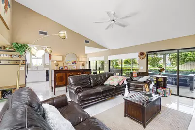 378 SW 28th Avenue, Delray Beach, FL 33445 - Photo 8