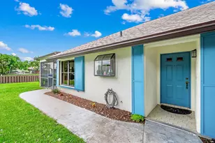 378 SW 28th Ave, Delray Beach, FL 33445 - Photo 4