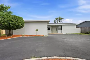 9671 NW 24th St, Sunrise, FL 33322 - Photo 4