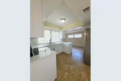 9671 NW 24th Street, Sunrise, FL 33322 - Photo 4