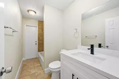 9671 NW 24th Street, Sunrise, FL 33322 - Photo 10