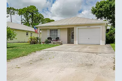 1575 17th Court SW, Vero Beach, FL 32962 - Photo 1