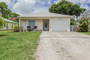 1575 17th Ct SW, Vero Beach, FL 32962 - Photo 2