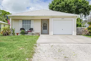 1575 17th Ct SW, Vero Beach, FL 32962 - Photo 4