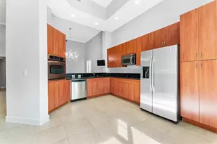 16102 Emerald Estates Dr, Weston, FL 33331 - Photo 2