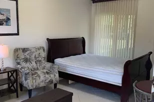 8906 Sandshot Ct, Port Saint Lucie, FL 34986 - Photo 4