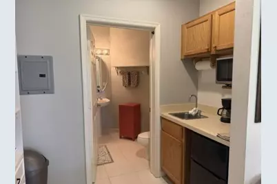 8906 Sandshot Court #B, Port Saint Lucie, FL 34986 - Photo 6
