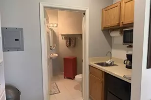 8906 Sandshot Ct, Port Saint Lucie, FL 34986 - Photo 6