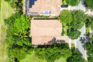 599 Cresta Cir, West Palm Beach, FL 33413 - Photo 46
