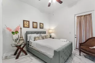 599 Cresta Cir, West Palm Beach, FL 33413 - Photo 32