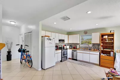 1919 Doffer Lane, North Palm Beach, FL 33408 - Photo 10