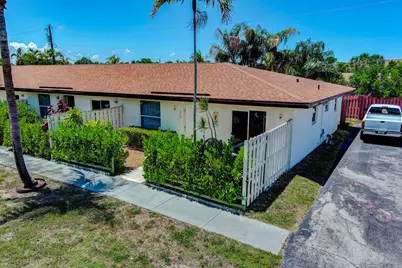 1919 Doffer Lane, North Palm Beach, FL 33408 - Photo 22
