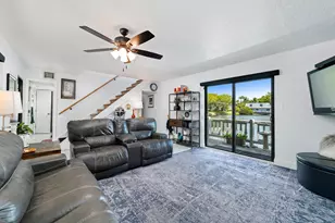 1351 NE 40th Pl, Oakland Park, FL 33334 - Photo 6