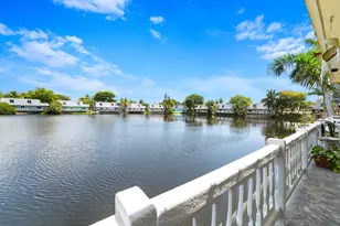 1351 NE 40th Pl, Oakland Park, FL 33334 - Photo 20
