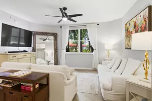 780 S Sapodilla Ave, West Palm Beach, FL 33401 - Photo 2