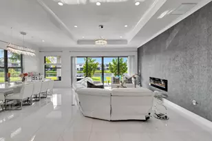 8080 Laurel Falls Dr, Boca Raton, FL 33496 - Photo 8