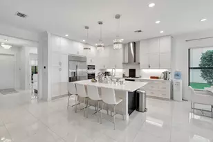 8080 Laurel Falls Dr, Boca Raton, FL 33496 - Photo 12