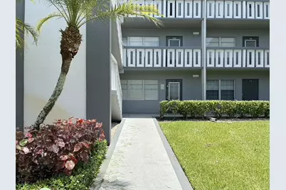 171 Suffolk F #171, Boca Raton, FL 33434 - Photo 2