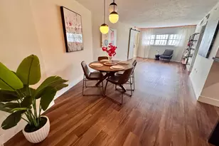 1881 Washington Ave, Miami Beach, FL 33139 - Photo 4