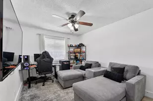 7816 Sunflower Dr, Margate, FL 33063 - Photo 18
