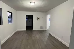 515 S Wilson Ave, Cocoa, FL 32922 - Photo 8
