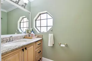 523 NW 38th Terrace, Deerfield Beach, FL 33442 - Photo 8