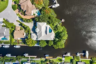 8818 SE Riverfront Terrace, Jupiter, FL 33469 - Photo 4
